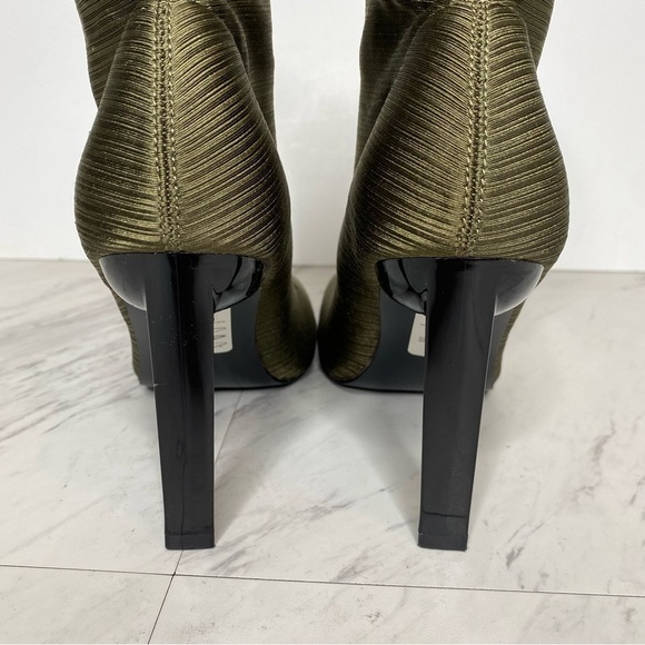 New! Topshop Tia Green Square Toe Heeled Sock Bootie 8 - Picture 4 of 14